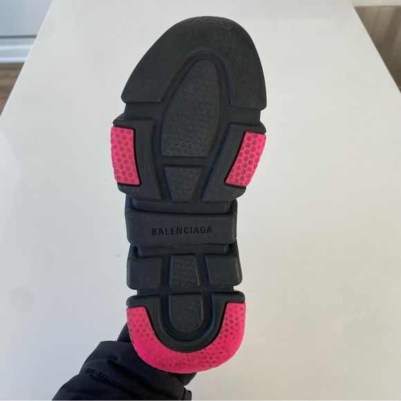 Balenciaga Speed Sneaker - Picture 6 of 10
